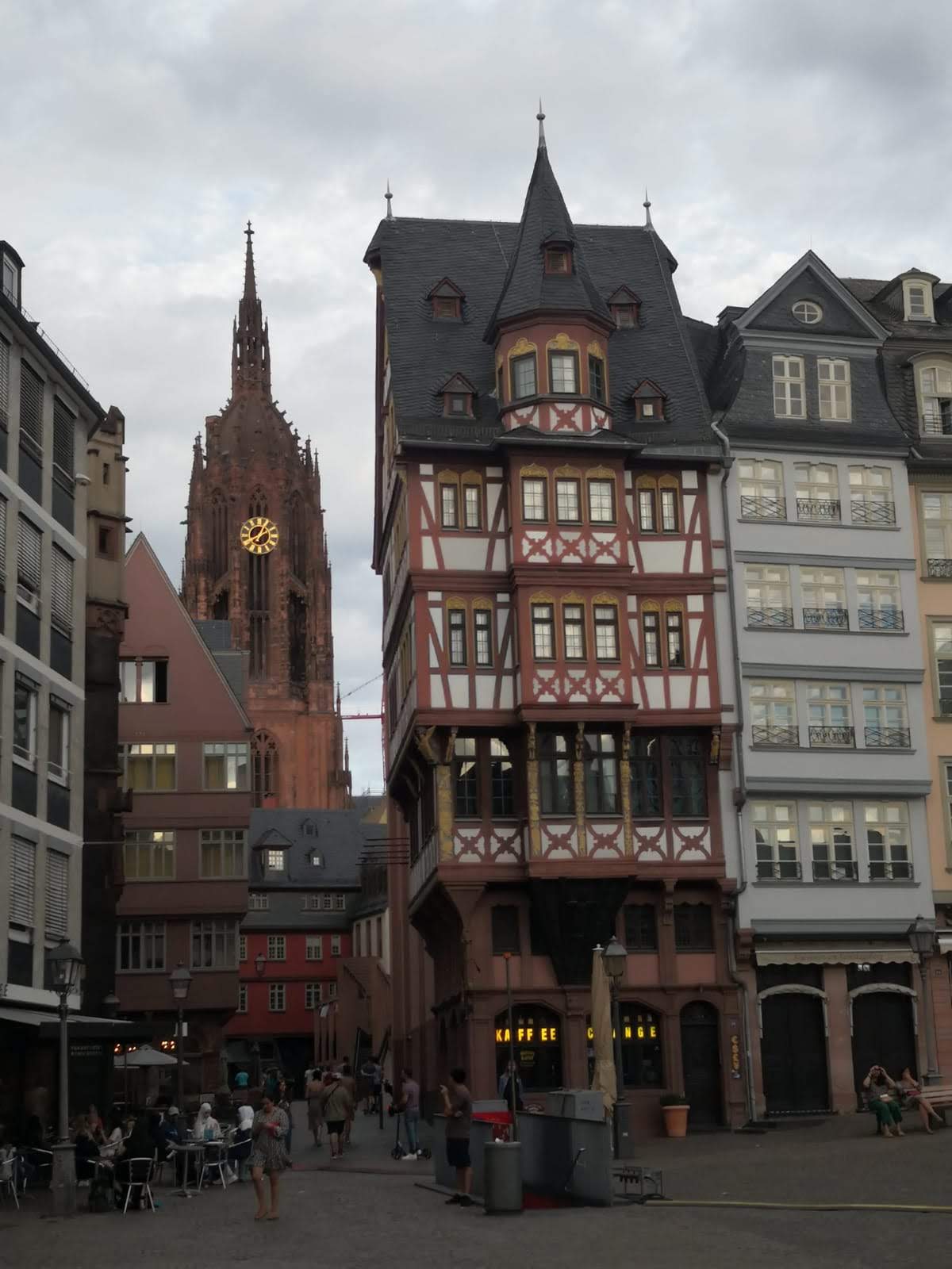 Internacional: Europa y Asia